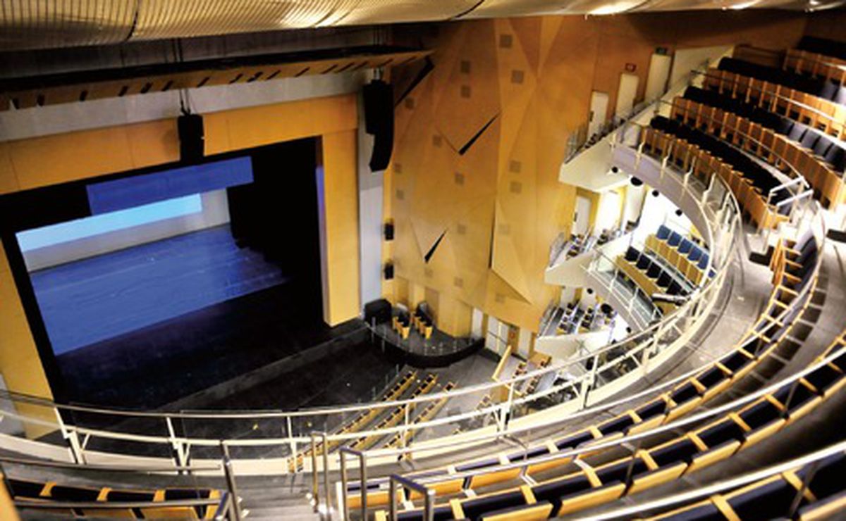 escenario del teatro metropolitano