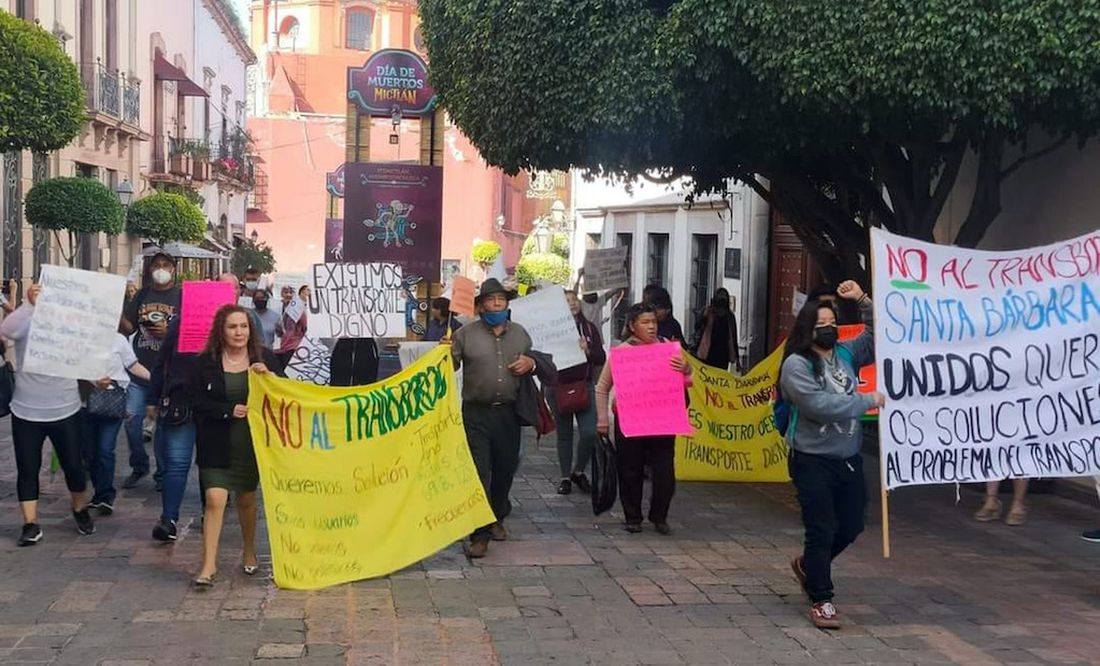 Protestan contra el nuevo modelo de transporte en Querétaro